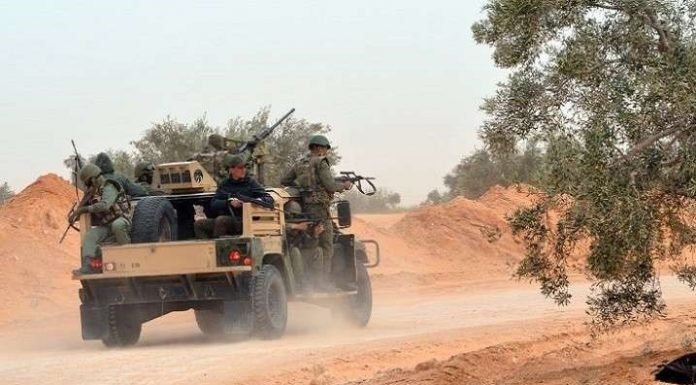 استشهاد عسكري واصابة 6 اخرين في مواجهات مع ارهابيين بجبل الشعانبي