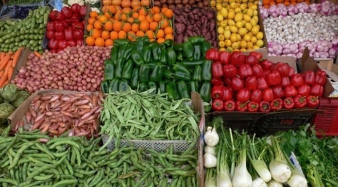 وزير التجارة: سيتم تزويد الأسواق بالمنتوجات بكميات كافية و أسعار معقولة في شهر رمضان