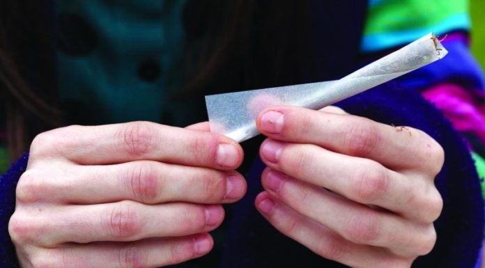 مادة الكشف عن استهلاك المخدرات غير متوفرة